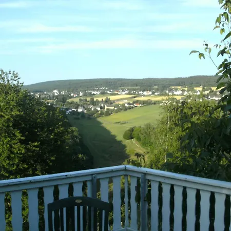 Spacious In Morbach With Garden Apartment Thalfang
