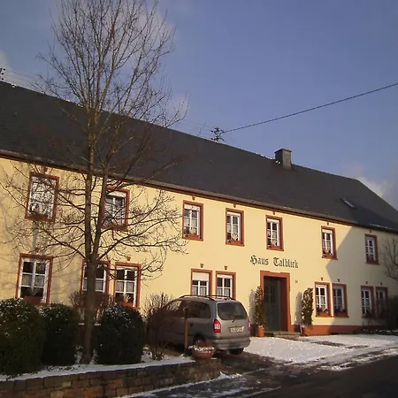 Spacious In Morbach With Garden Apartment Thalfang